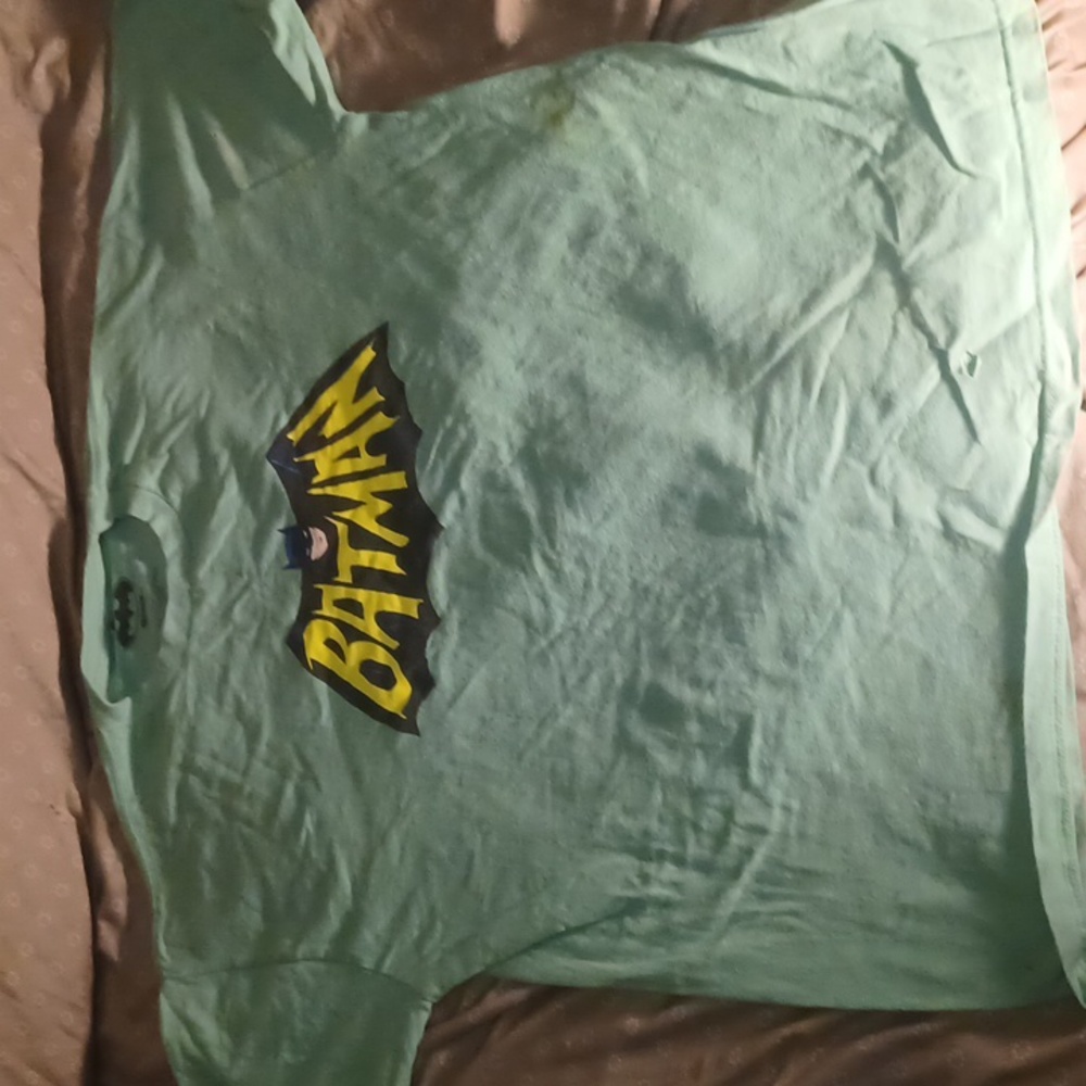 BATMAN TSHIRT GREEN SIZE L